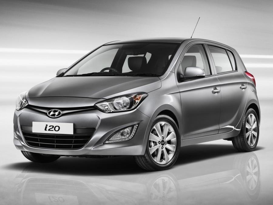  Hyundai i20 5-Door 2012 года  (UK) (фото 8 из 15)